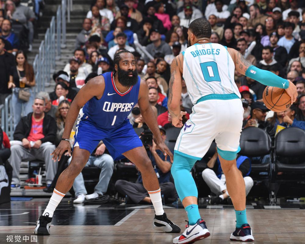 也展现了弗 也展现了弗