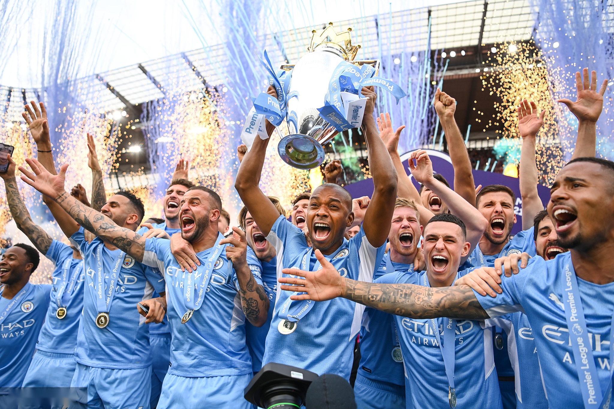 地使他们能 地使他们能