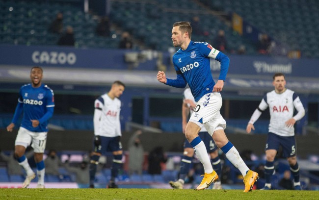 成绩帮助球 成绩帮助球